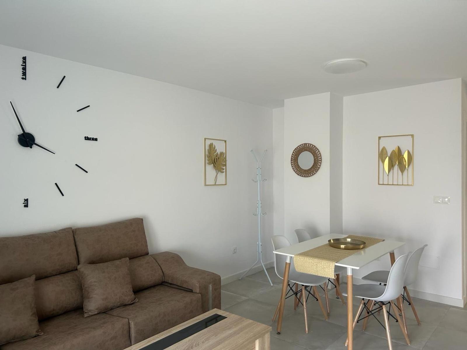 Apartamentos Milano 滨海罗克塔斯 外观 照片